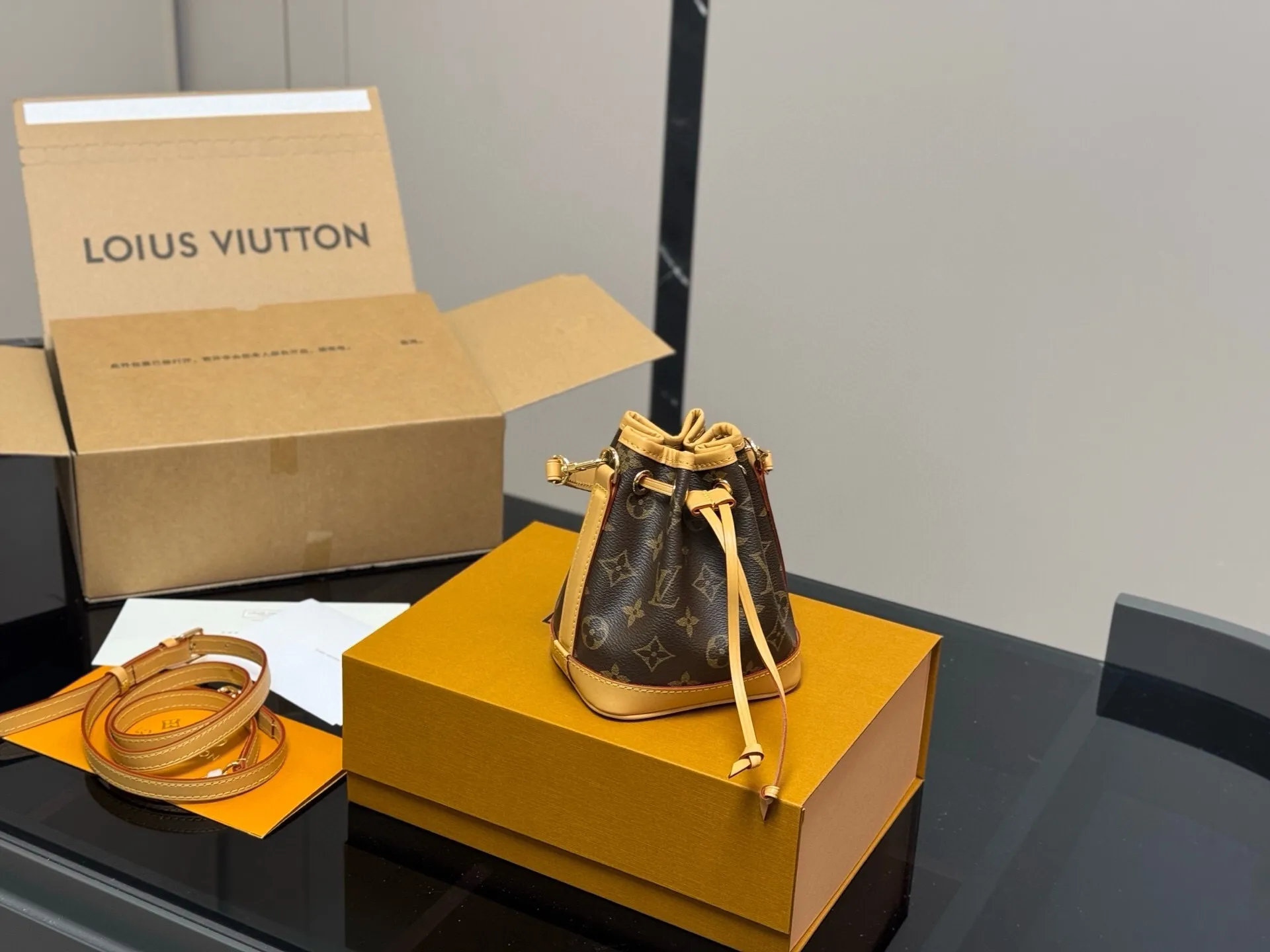 All Categories Official Website "Brand Women's Bags" Women's Bags 💙 LV 2025 New LV Bucket Bag