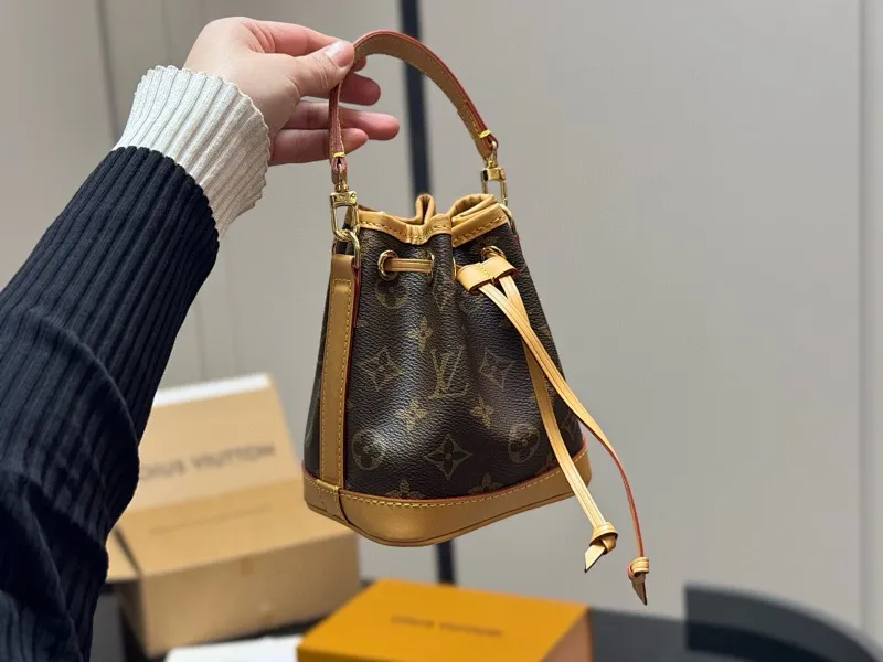 All Categories Official Website "Brand Women's Bags" Women's Bags 💙 LV 2025 New LV Bucket Bag