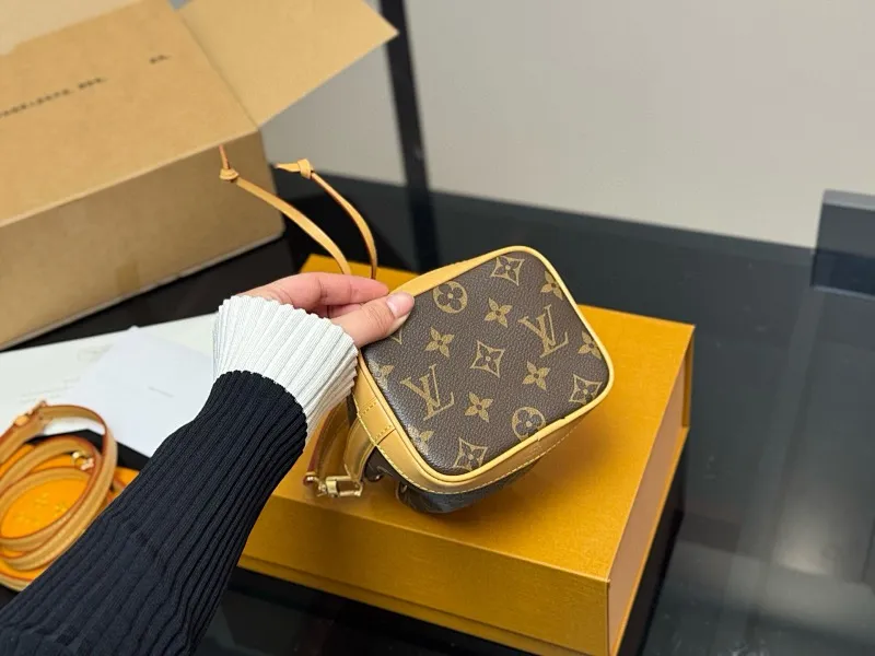 All Categories Official Website "Brand Women's Bags" Women's Bags 💙 LV 2025 New LV Bucket Bag