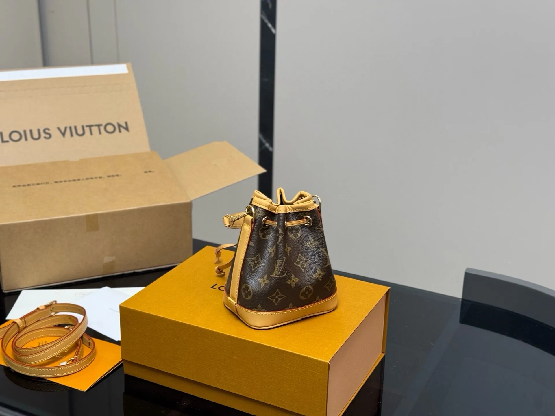 All Categories Official Website "Brand Women's Bags" Women's Bags 💙 LV 2025 New LV Bucket Bag