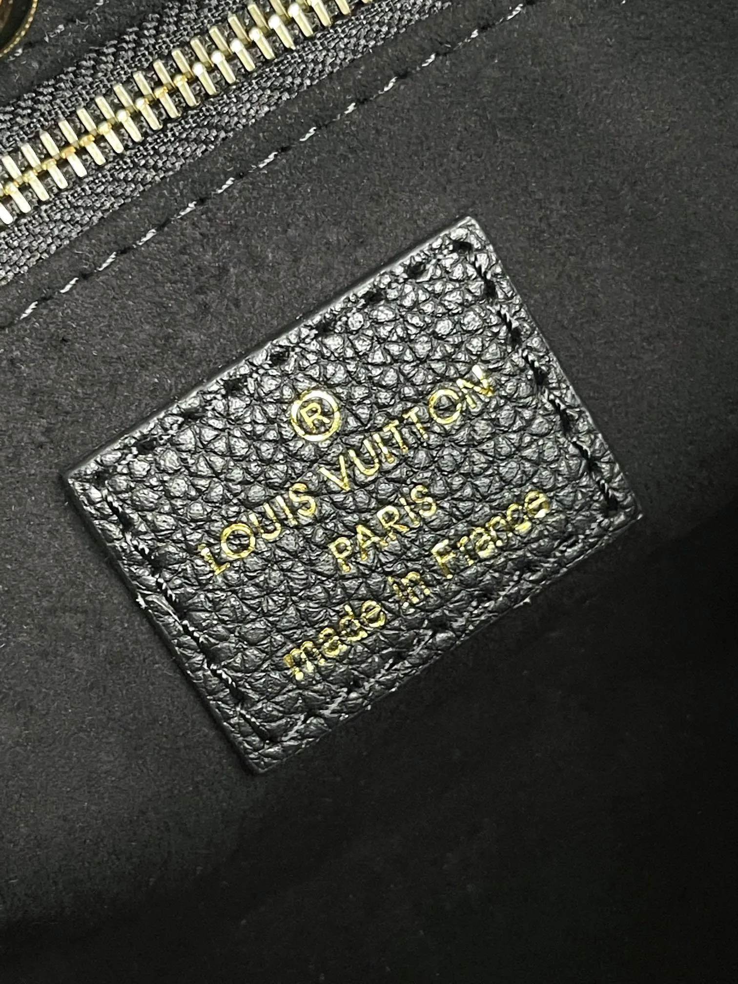 All Categories Official Website "Brand Women's Bags" Women's Bags 💙 LV 2026 New LV Crossbody Bag