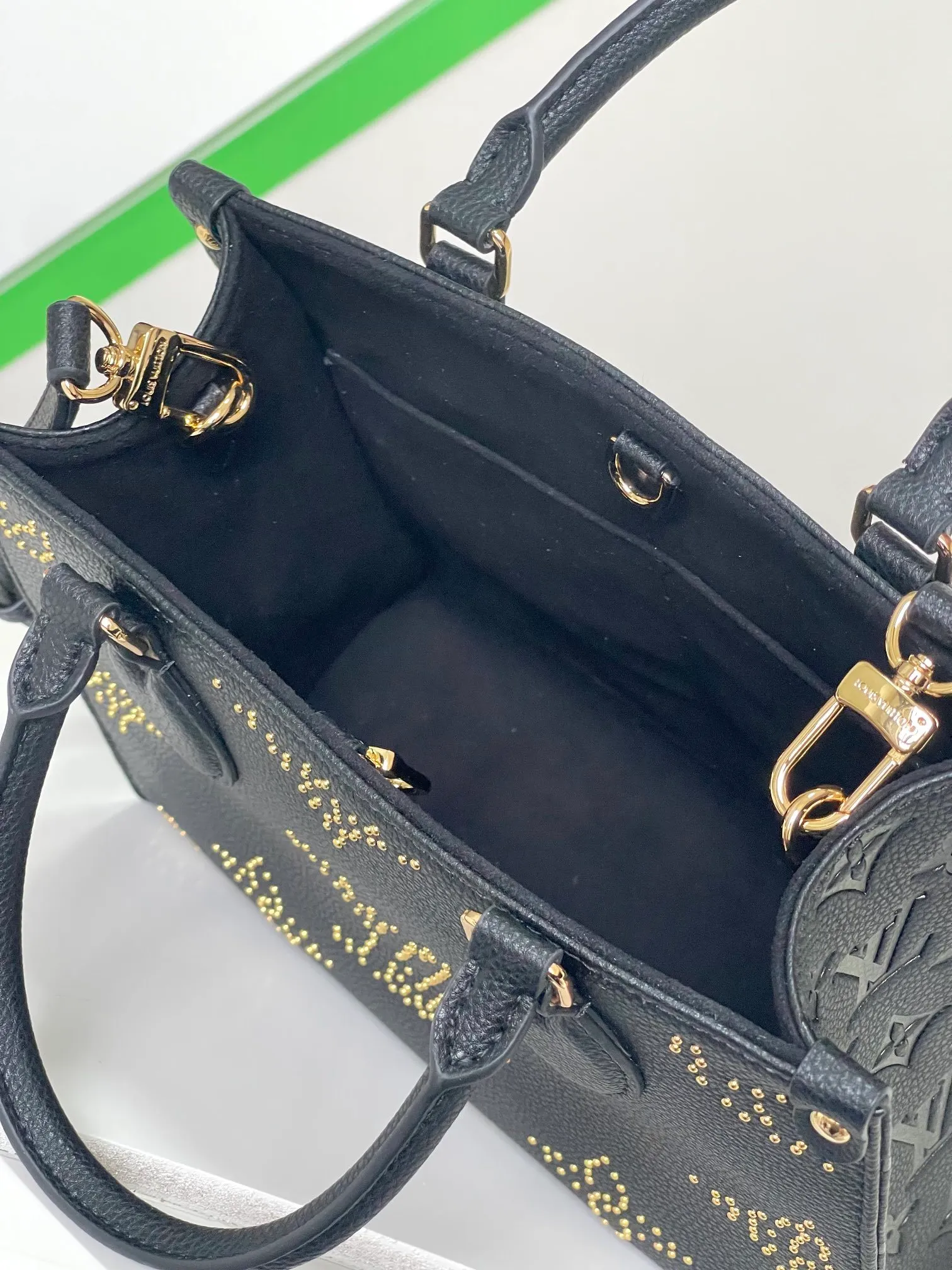 All Categories Official Website "Brand Women's Bags" Women's Bags 💙 LV 2026 New LV Crossbody Bag