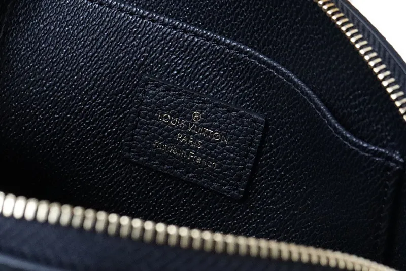 All Categories Official Website "Brand Women's Bags" Women's Bags 💙 LV 2025 New LV Cosmetic Bag