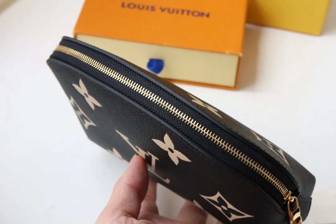 All Categories Official Website "Brand Women's Bags" Women's Bags 💙 LV 2025 New LV Cosmetic Bag