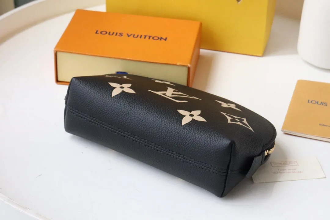 All Categories Official Website "Brand Women's Bags" Women's Bags 💙 LV 2025 New LV Cosmetic Bag