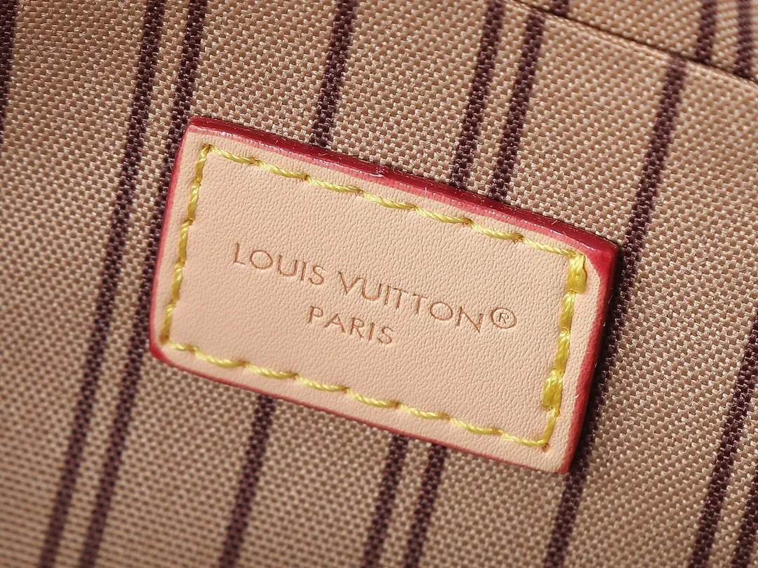 All Categories Official Website "Brand Women's Bags" Women's Bags 💙 LV 2025 New LV Crossbody Bag