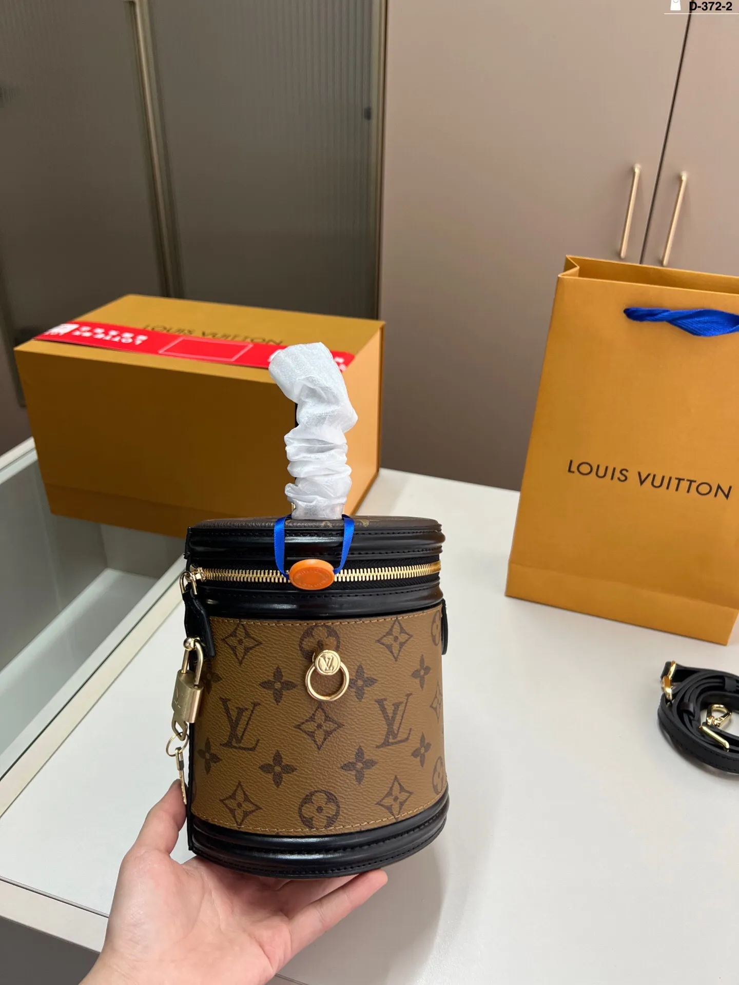All Categories Official Website "Brand Women's Bags" Women's Bags 💙 LV 2025 New LV Crossbody Bag