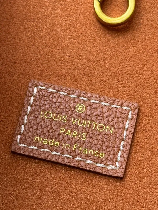 All Categories Official Website "Brand Women's Bags" Women's Bags 💙 LV 2025 New LV Crossbody Bag