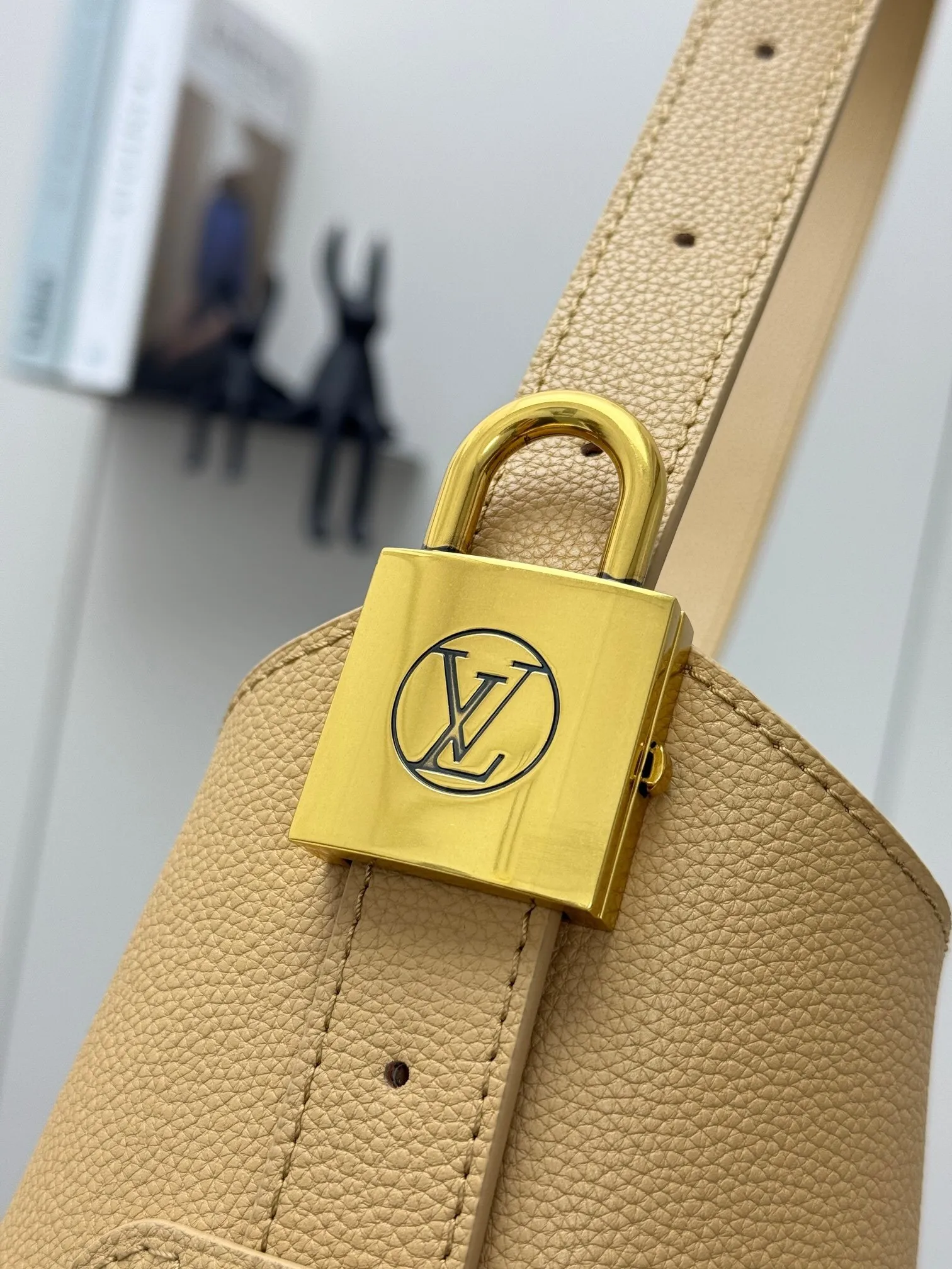 All Categories Official Website "Brand Women's Bags" Women's Bags 💙 LV 2025 New LV Crossbody Bag