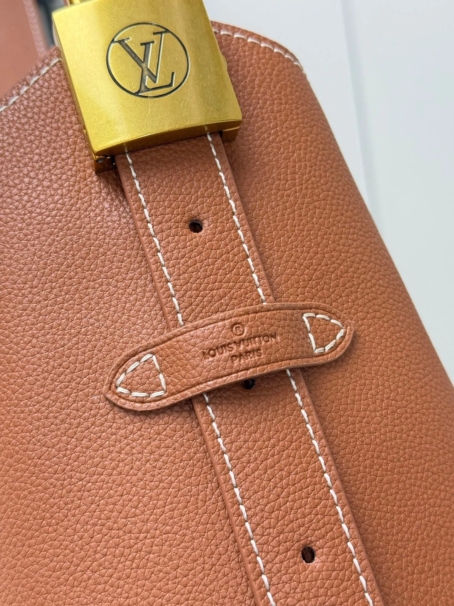 All Categories Official Website "Brand Women's Bags" Women's Bags 💙 LV 2025 New LV Crossbody Bag