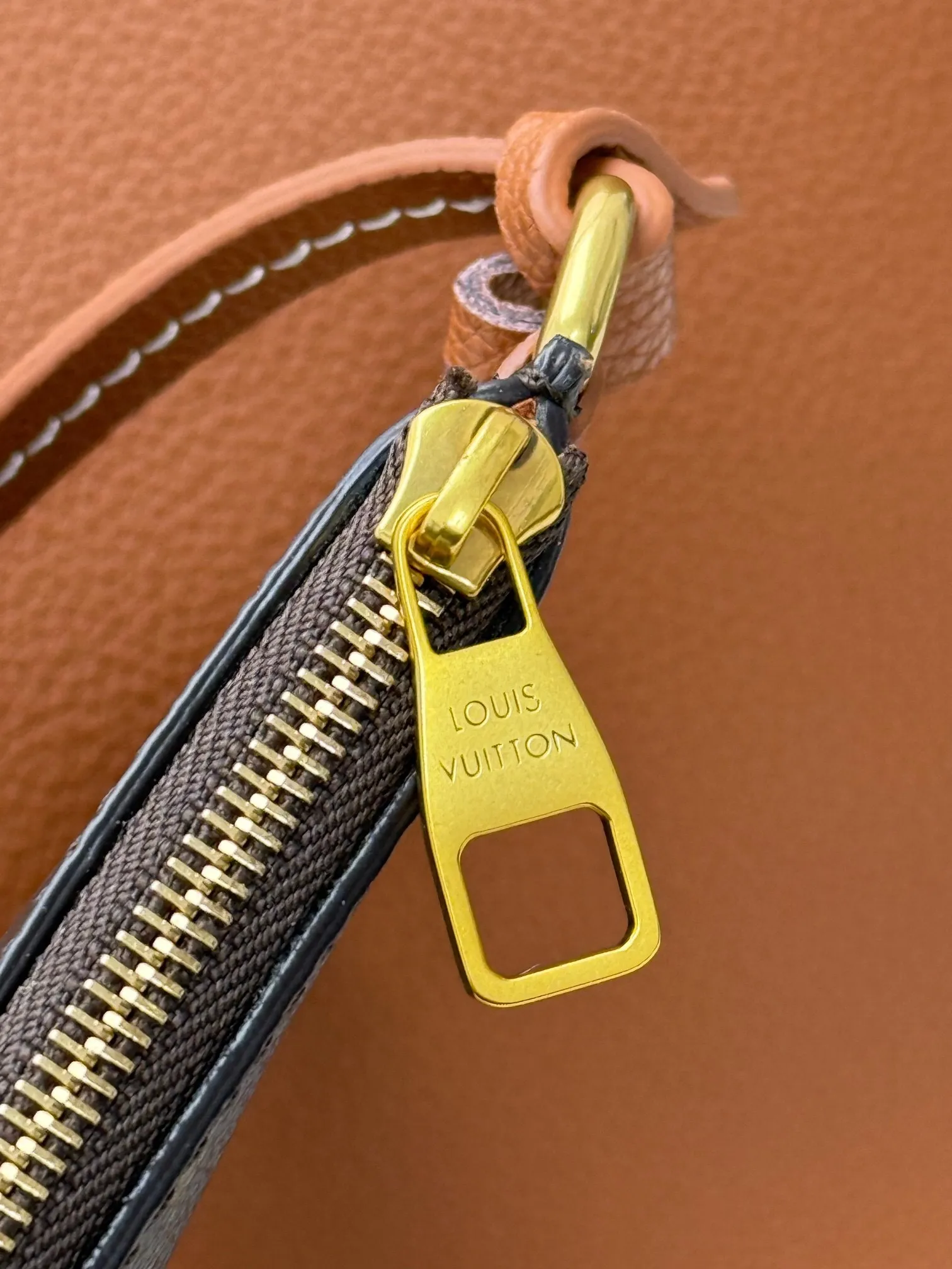 All Categories Official Website "Brand Women's Bags" Women's Bags 💙 LV 2025 New LV Crossbody Bag
