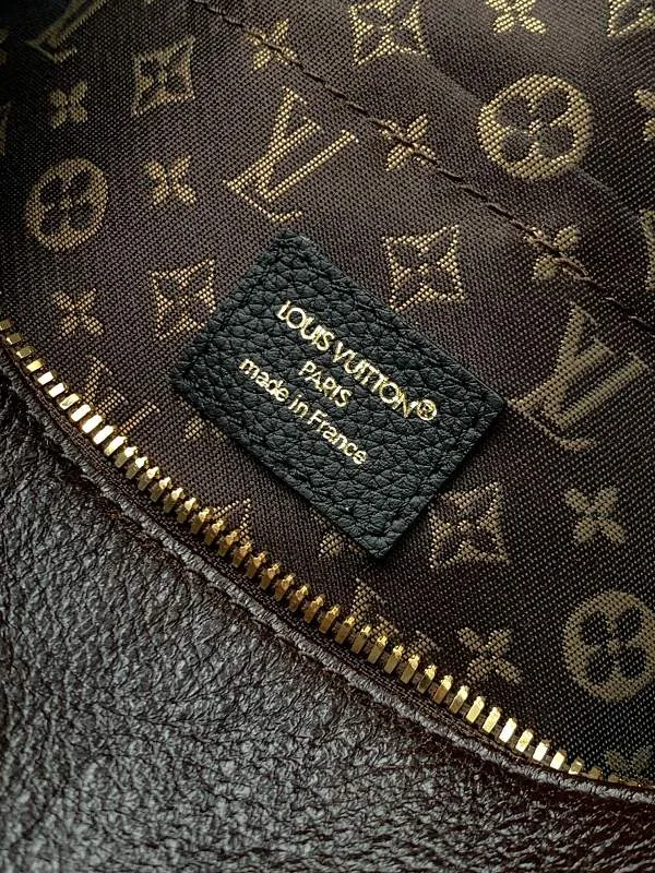 All Categories Official Website "Brand Women's Bags" Women's Bags 💙 LV 2026 Official Website New LV Crossbody Bag