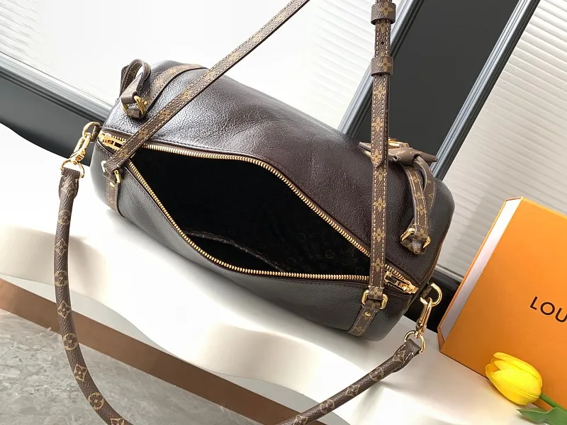 All Categories Official Website "Brand Women's Bags" Women's Bags 💙 LV 2026 Official Website New LV Crossbody Bag