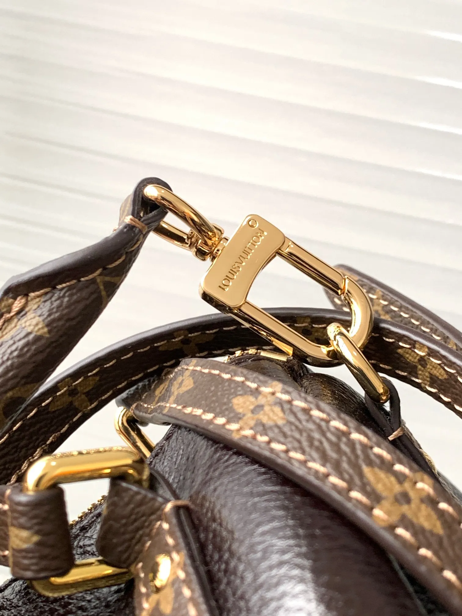 All Categories Official Website "Brand Women's Bags" Women's Bags 💙 LV 2026 Official Website New LV Crossbody Bag