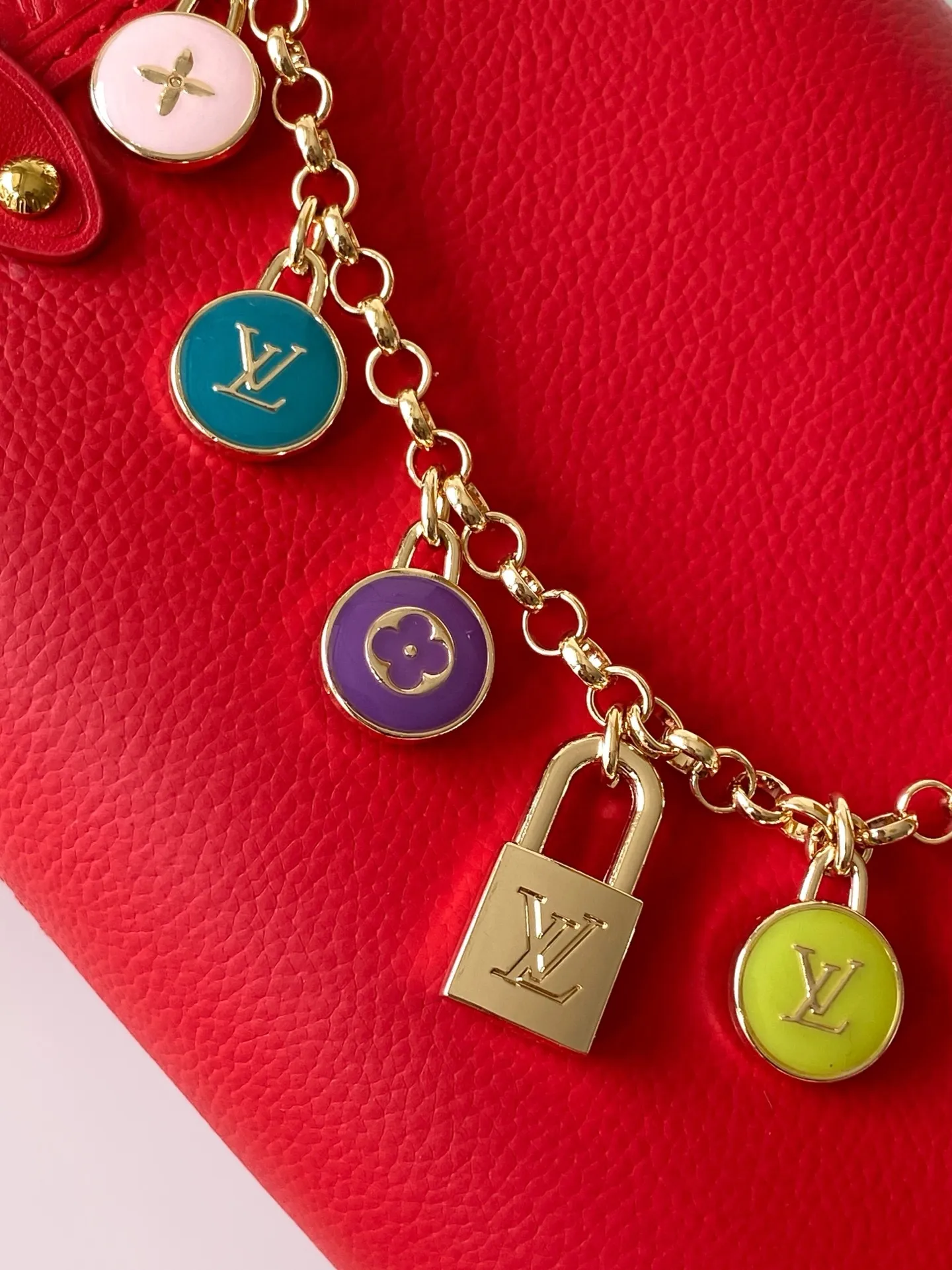 All Categories Official Website "Brand Women's Bags" Women's Bags 💙 LV 2026 New LV Crossbody Bag