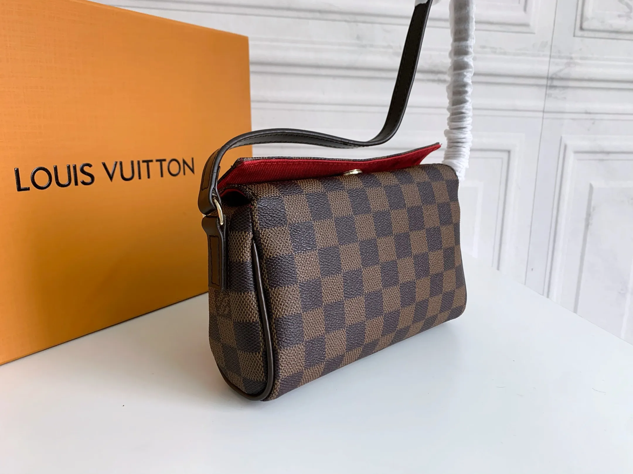 All Categories Official Website "Brand Women's Bags" Women's Bags 💙 LV 2026 New LV Crossbody Bag