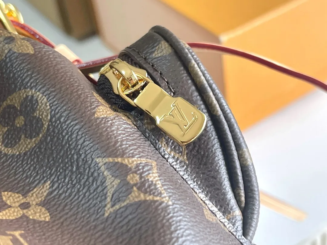 All categories 💚 Authentic bags 💚 LV 2026 new LV backpack