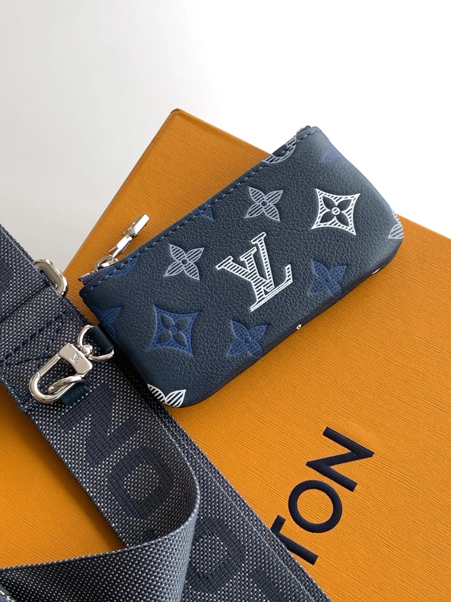 All Categories Official Website "Brand Women's Bags" Women's Bags 💙 LV 2026 Official Website New LV Crossbody Bag