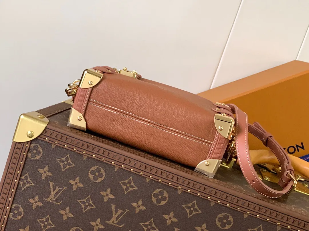 All Categories Official Website "Brand Women's Bags" Women's Bags 💙 LV 2025 New LV Crossbody Bag