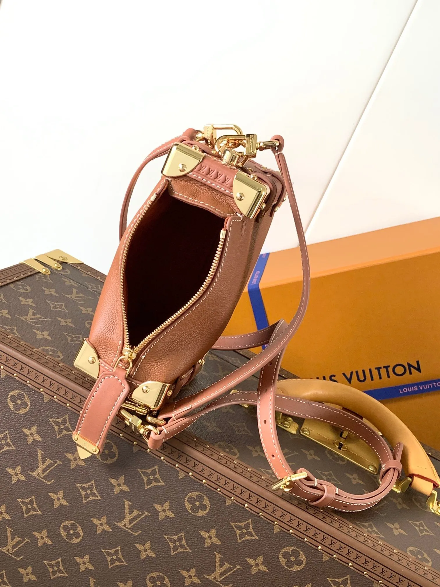 All Categories Official Website "Brand Women's Bags" Women's Bags 💙 LV 2025 New LV Crossbody Bag