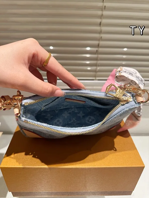 All categories Official website "Brand Women's Bags" Women's Bags 💙 LV 2025 new LV armpit bag