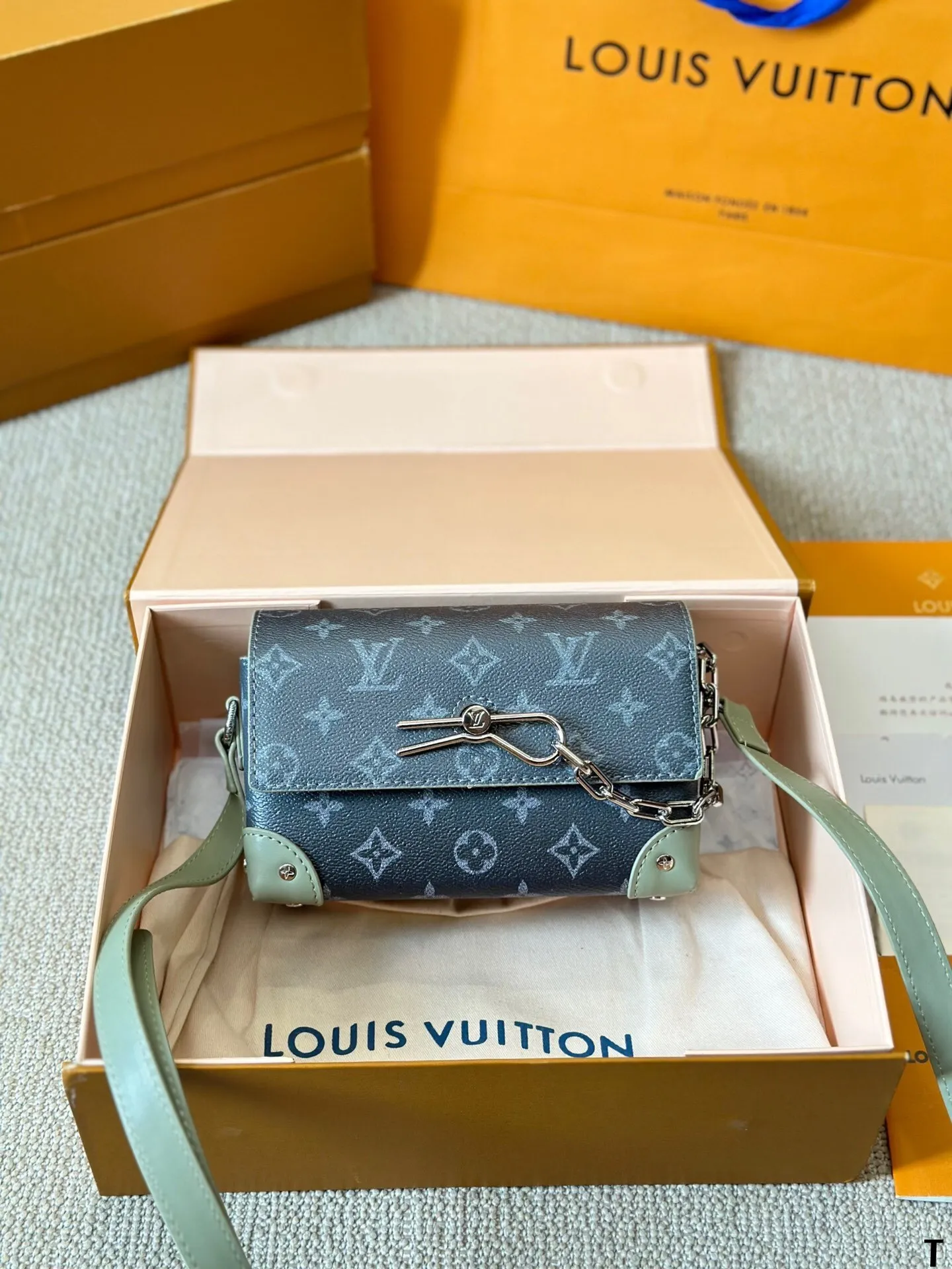 All Categories Official Website "Brand Women's Bags" Women's Bags 💙 LV 2024 Official Website New LV Crossbody Bags