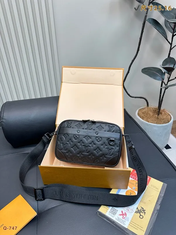 All Categories Official Website "Brand Women's Bags" Women's Bags 💙 LV 2025 New LV Crossbody Bag
