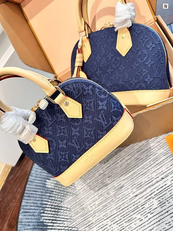 All Categories Official Website "Brand Women's Bags" Women's Bags 💙 LV 2026 New LV Crossbody Bag