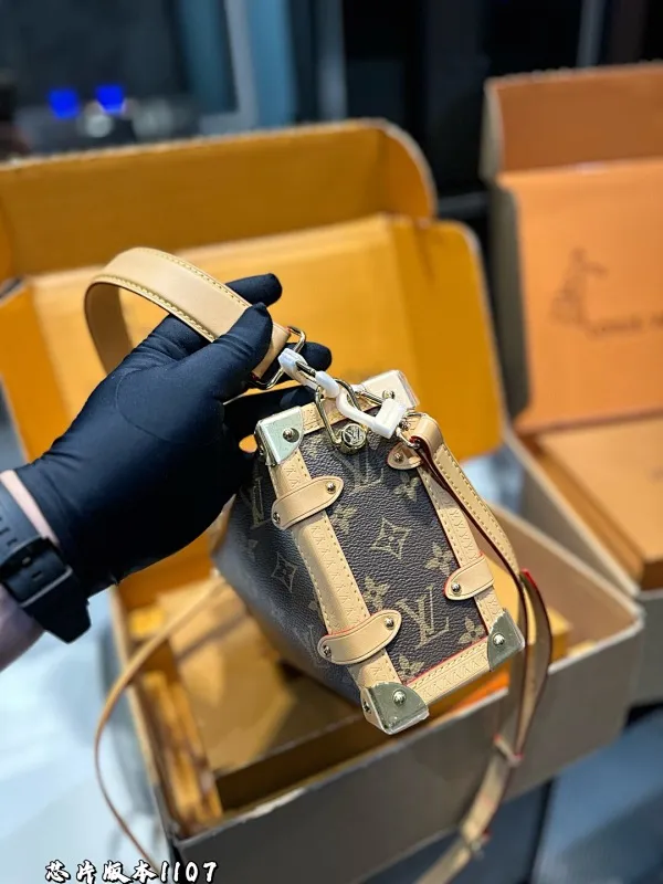 All Categories Official Website "Brand Women's Bags" Women's Bags 💙 LV 2025 New LV Crossbody Bag