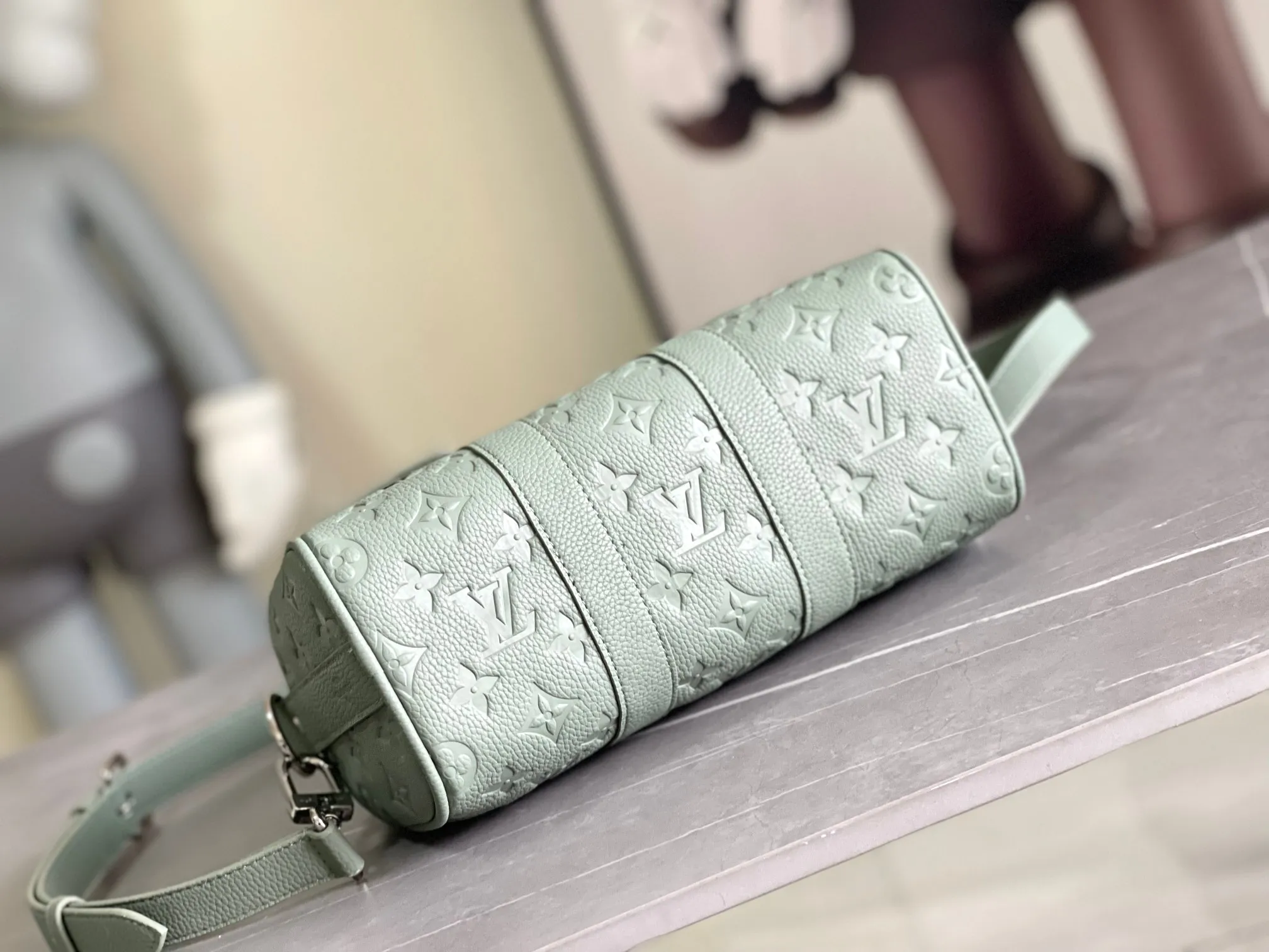All Categories 💚 Authentic Grade Bags 💚 LV 2026 New LV Top Replica Crossbody Shoulder Bag