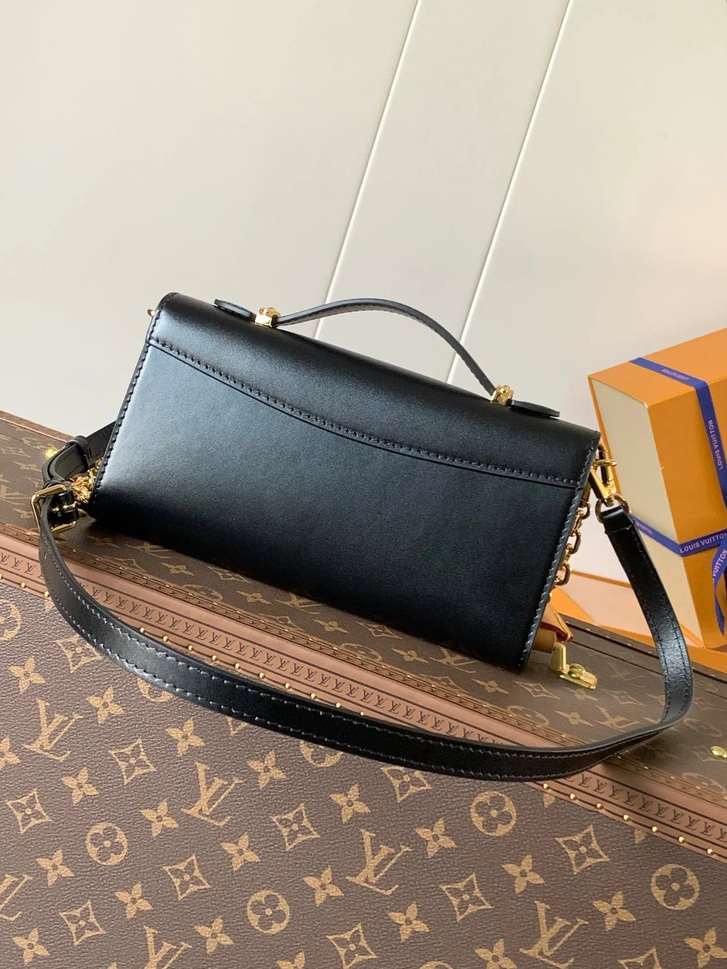 All Categories Official Website "Brand Women's Bags" Women's Bags 💙 LV 2025 New LV Crossbody Bag