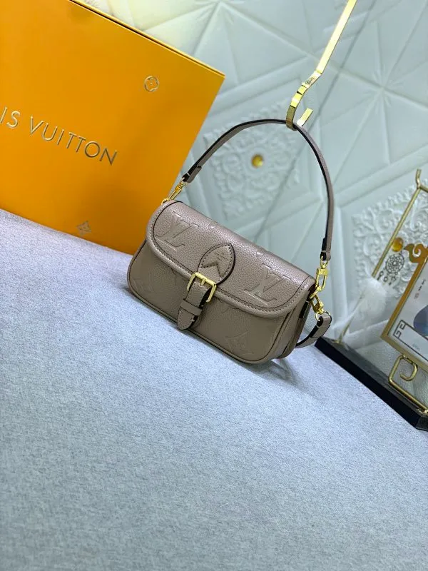 All Categories Official Website "Brand Women's Bags" Women's Bags 💙 LV 2024 New LV Crossbody Bag