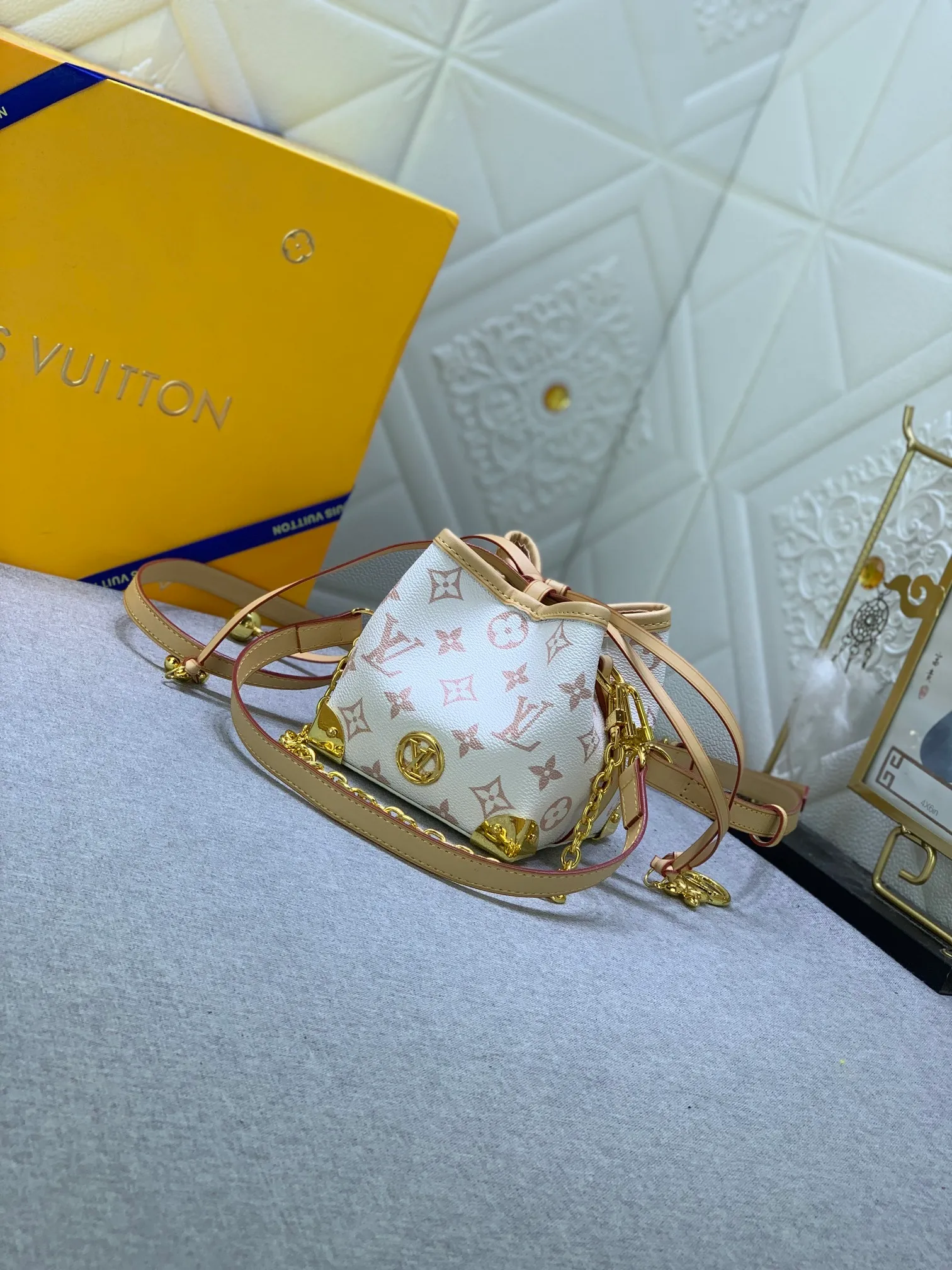 All Categories Official Website "Brand Women's Bags" Women's Bags 💙 LV 2024 New LV Crossbody Bag