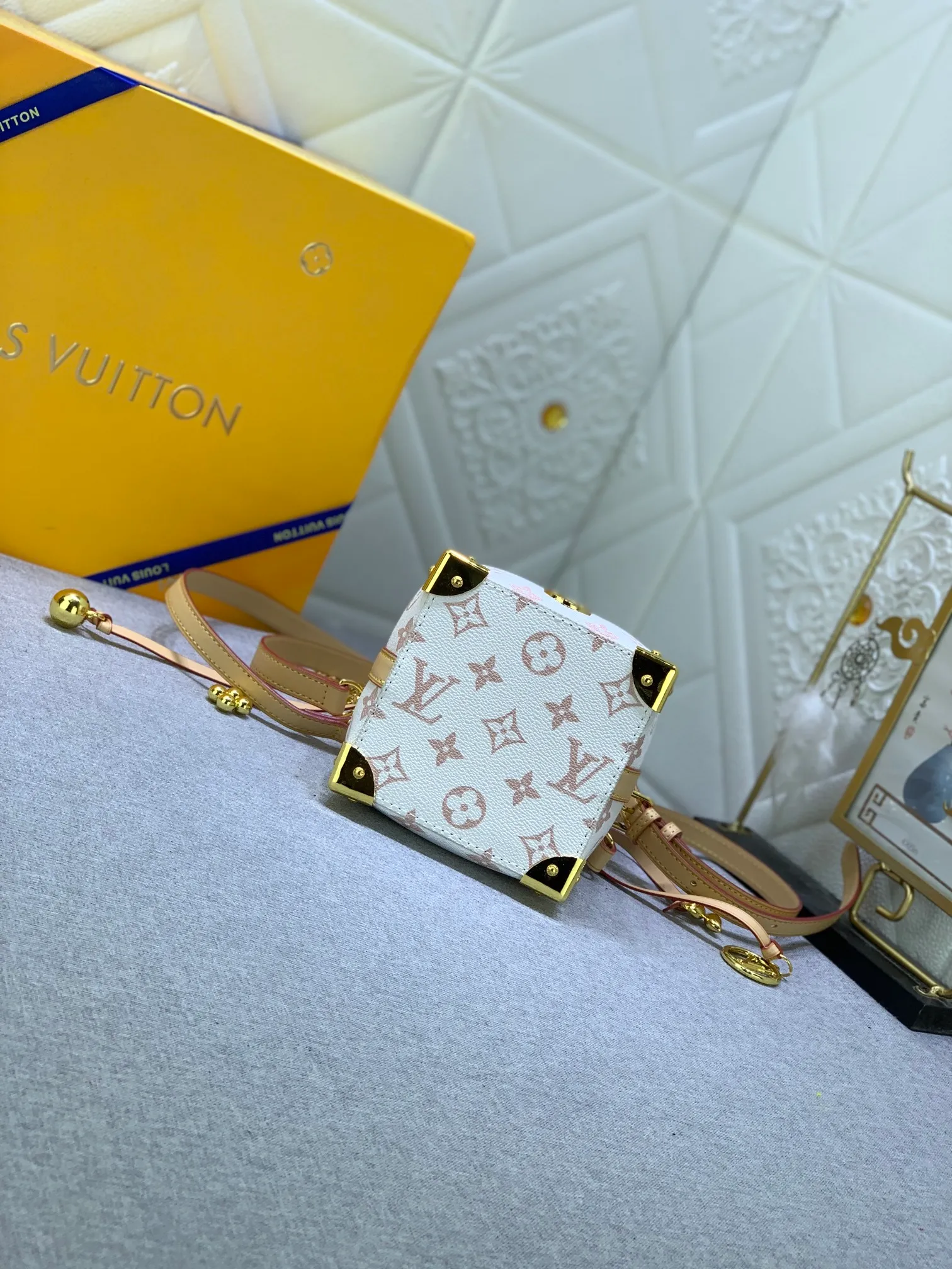 All Categories Official Website "Brand Women's Bags" Women's Bags 💙 LV 2024 New LV Crossbody Bag