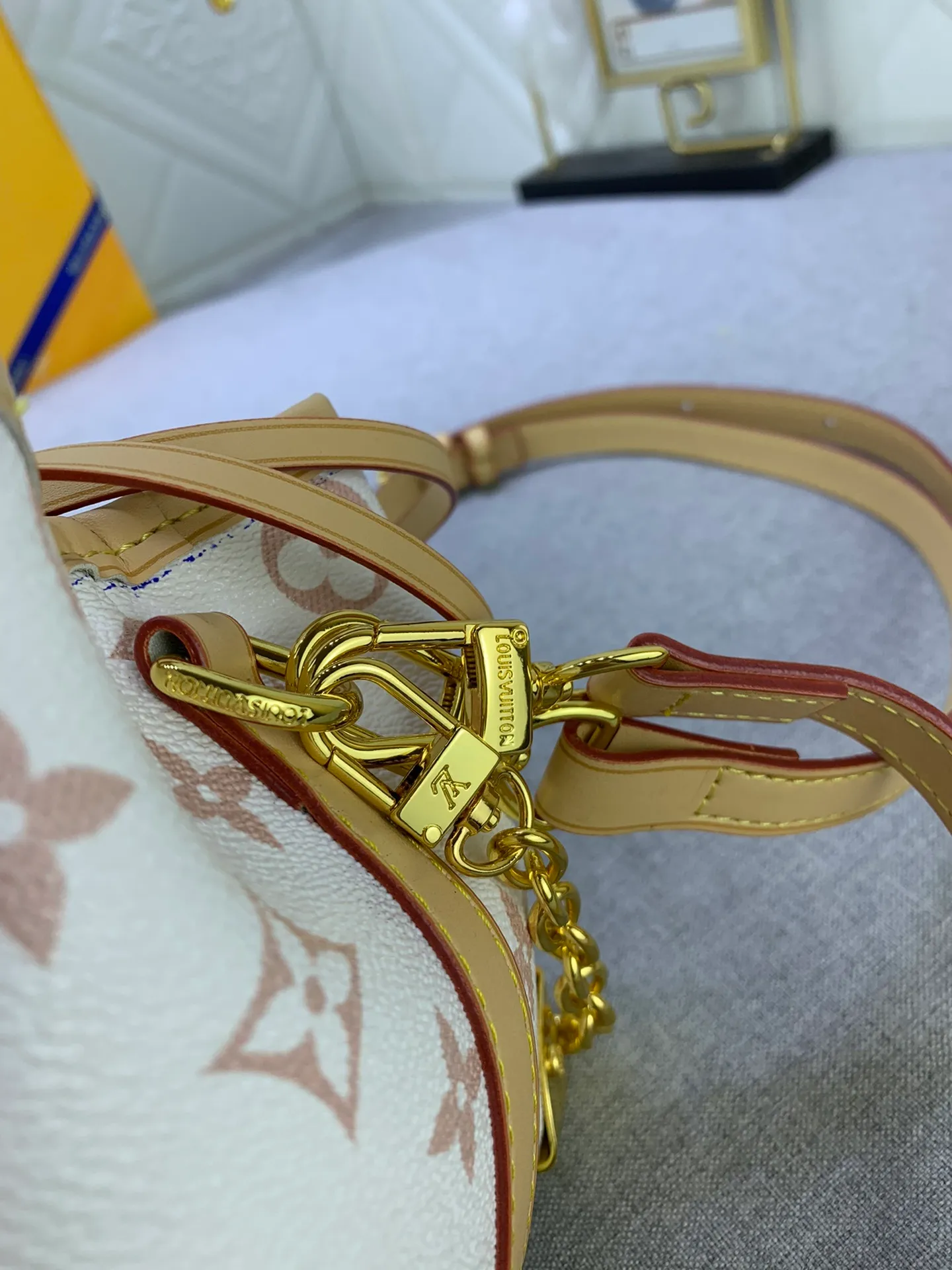 All Categories Official Website "Brand Women's Bags" Women's Bags 💙 LV 2024 New LV Crossbody Bag