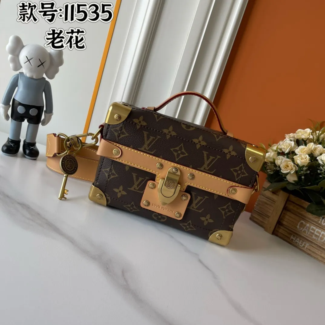 All Categories Official Website "Brand Women's Bags" Women's Bags 💙 LV 2026 New LV Crossbody Bag