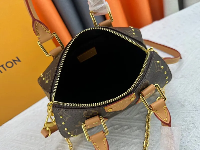 All Categories Official Website "Brand Women's Bags" Women's Bags 💙 LV 2024 New LV Crossbody Bag
