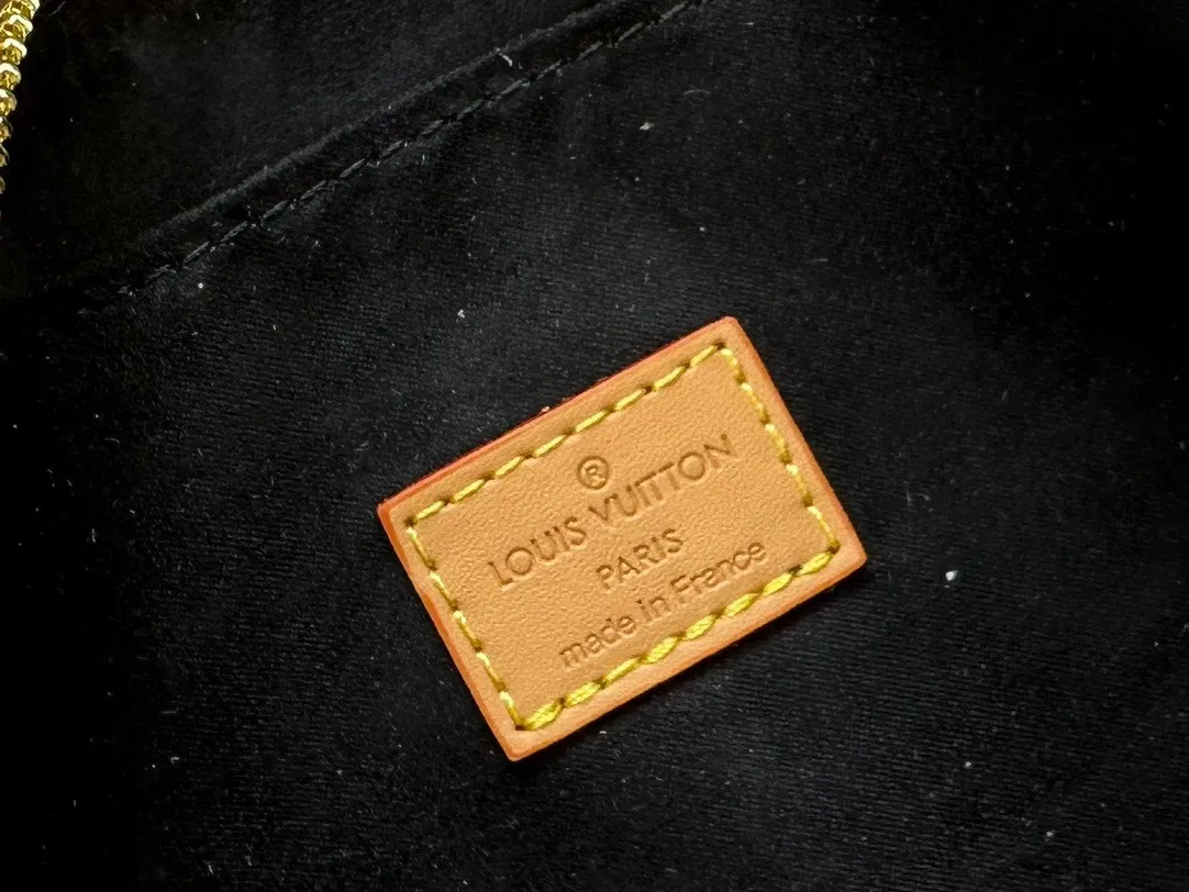 All Categories Official Website "Brand Women's Bags" Women's Bags 💙 LV 2024 New LV Crossbody Bag