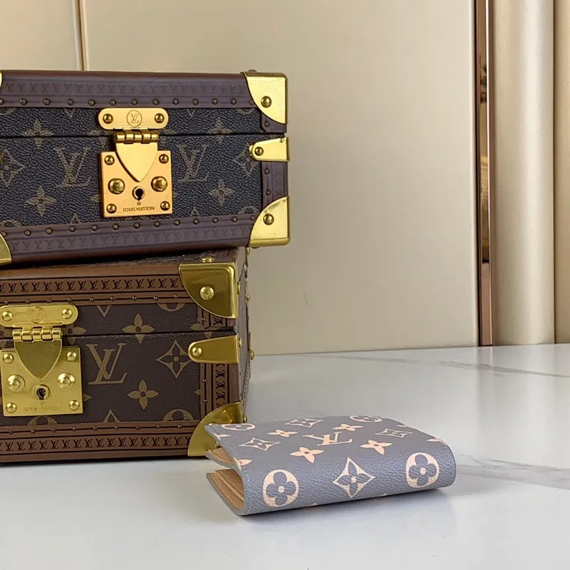 All categories 💚 Authentic bags 💚 LV 2024 official website new LV short wallet