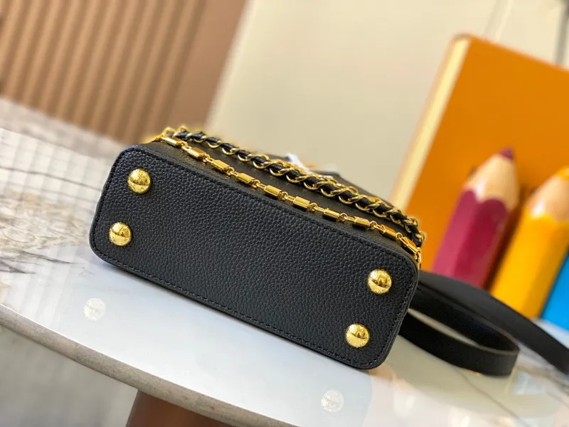 All Categories Official Website "Brand Women's Bags" Women's Bags 💙 LV 2024 New LV Crossbody Bag