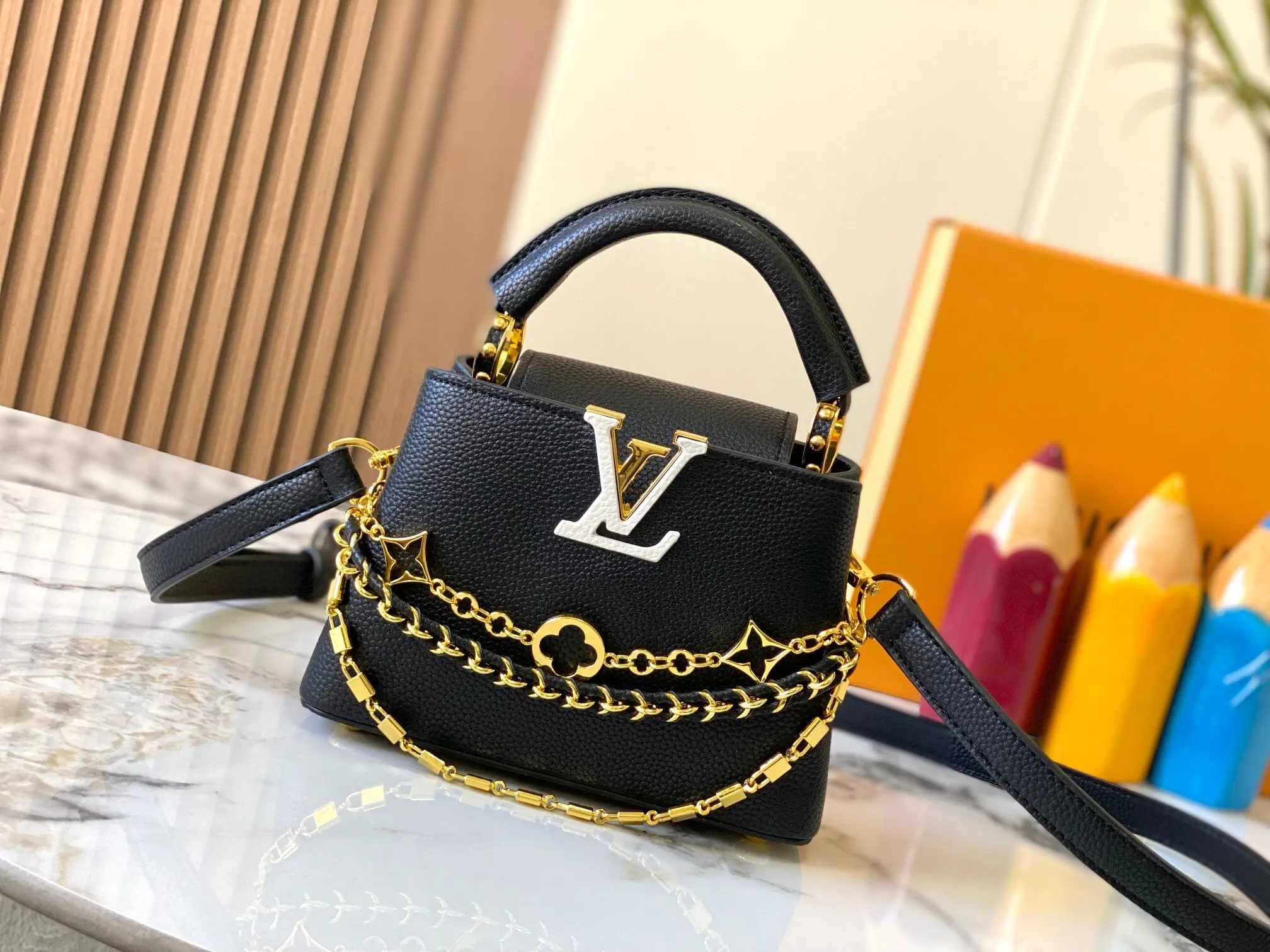 All Categories Official Website "Brand Women's Bags" Women's Bags 💙 LV 2024 New LV Crossbody Bag