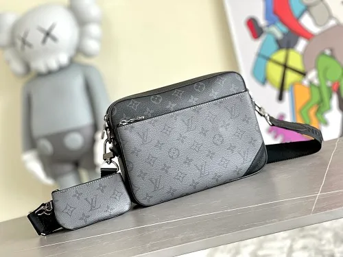 All Categories 💚 Authentic Grade Bags 💚 LV 2026 New LV Top Replica Crossbody Shoulder Bag