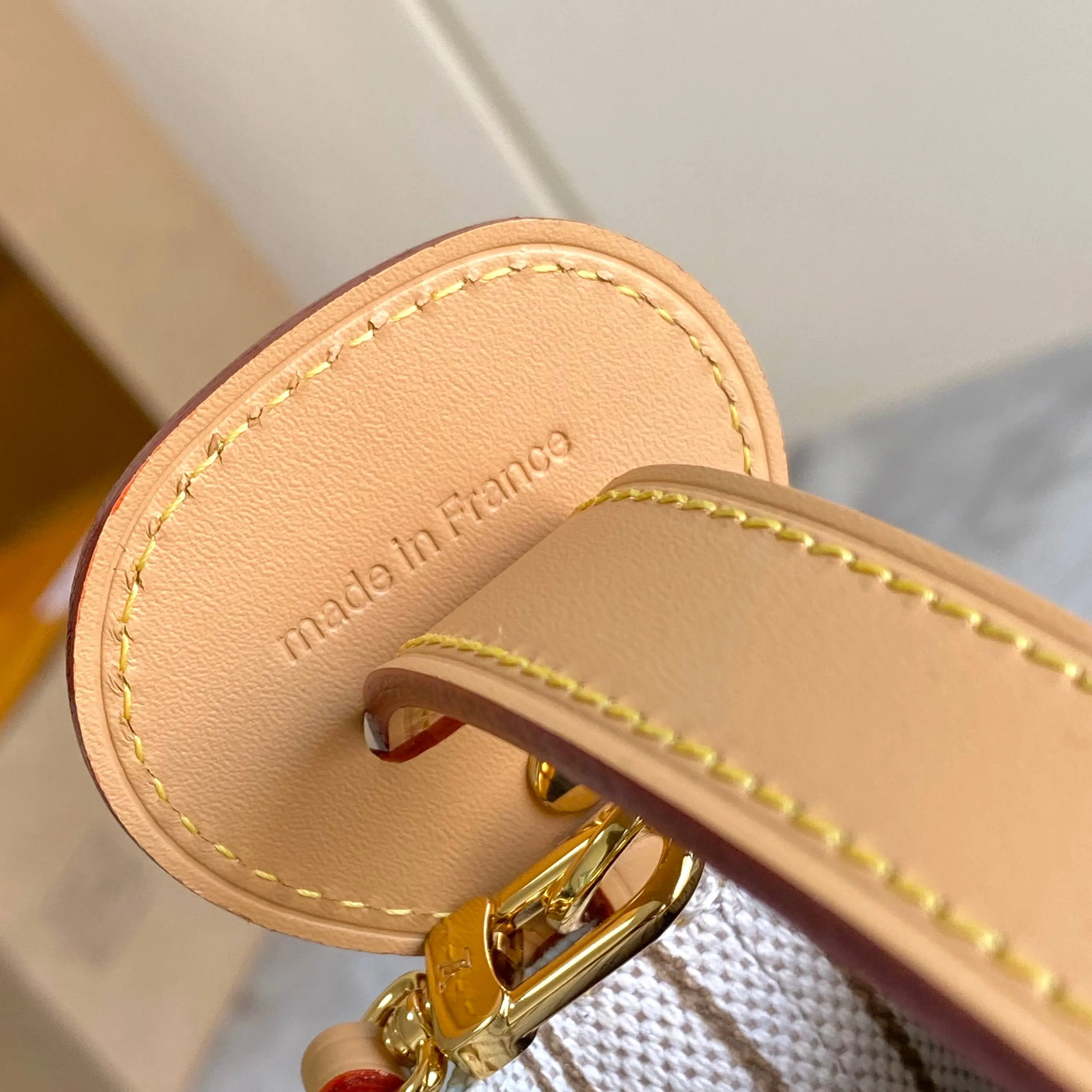 All Categories Official Website "Brand Women's Bags" Women's Bags 💙 LV LV 2026 New Crossbody Shoulder Bag
