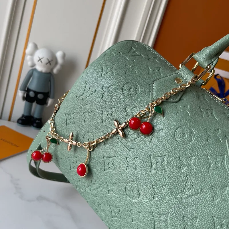 All Categories Official Website "Brand Women's Bags" Women's Bags 💙 LV 2026 New LV Classic Three-in-One Crossbody Bag