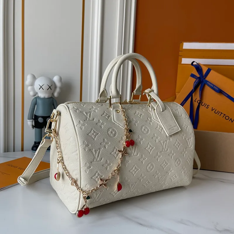 All Categories Official Website "Brand Women's Bags" Women's Bags 💙 LV 2026 New LV Classic Three-in-One Crossbody Bag
