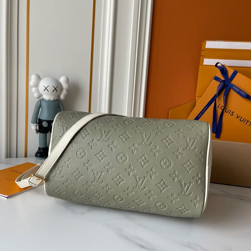 All Categories Official Website "Brand Women's Bags" Women's Bags 💙 LV 2026 New LV Classic Three-in-One Crossbody Bag