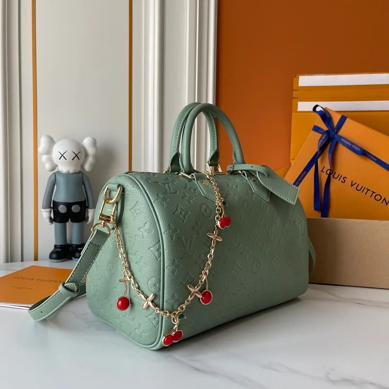 All Categories Official Website "Brand Women's Bags" Women's Bags 💙 LV 2026 New LV Classic Three-in-One Crossbody Bag
