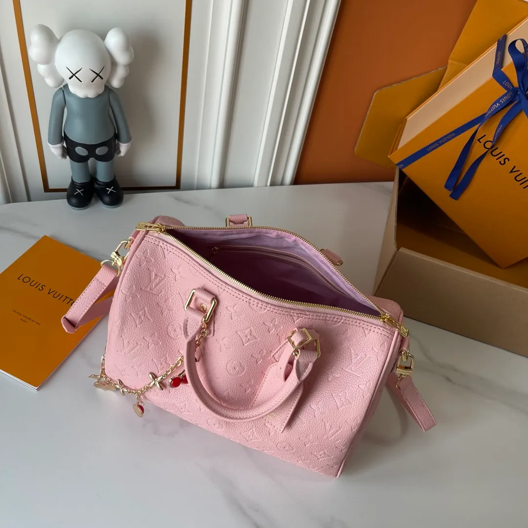 All Categories Official Website "Brand Women's Bags" Women's Bags 💙 LV 2026 New LV Classic Three-in-One Crossbody Bag