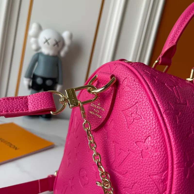 All Categories Official Website "Brand Women's Bags" Women's Bags 💙 LV 2026 New LV Classic Three-in-One Crossbody Bag