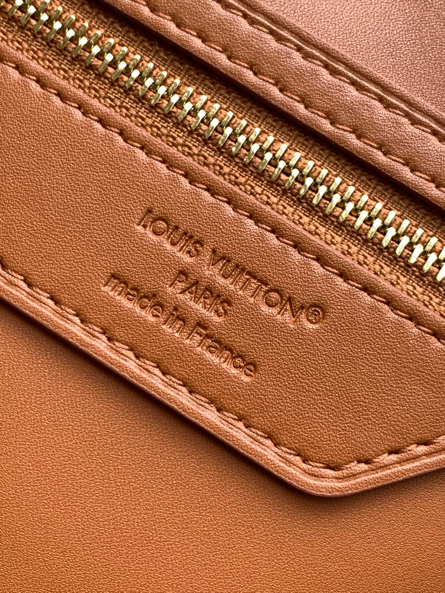 All categories Official website "Brand Women's Bags" Women's Bags 💙 LV 2026 new LV hand-held crossbody bag